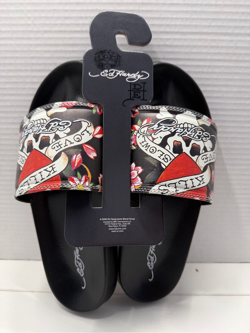 Ed Hardy Women’s Flip Flops Size 8 Love Kills Slowly Black NWT